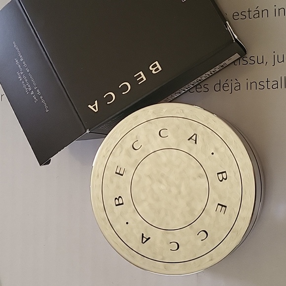 Brand New Becca Hydra-Mist Set Refresh Powder - Picture 3 of 5
